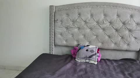 nesuko_kamado online show from November 2025 04:17:01 PM