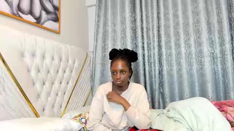 netfux_and_chill online show from December 2025 03:24:02 AM