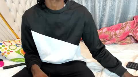 Snapshot of netfux_and_chill chatting on March 2026 06:22:01 PM netfux_and_chill online show from March 2026 06:22:01 PM
