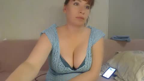 Snapshot of nettie789 chatting on October 2025 08:37:01 AM nettie789 online show from October 2025 08:37:01 AM