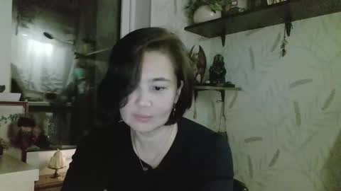 Nettie Allie online show from December 2025 08:40:01 PM