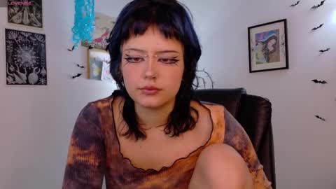 Snapshot of neurotic_witch chatting on March 2026 09:04:02 AM Mar online show from March 2026 09:04:02 AM