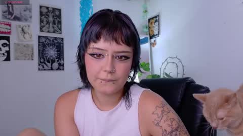 Snapshot of neurotic_witch chatting on April 2026 11:04:02 AM Mar online show from April 2026 11:04:02 AM