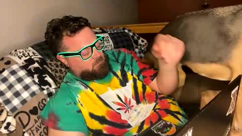 Snapshot of neverwinter44 chatting on April 2026 05:45:02 AM neverwinter44 online show from April 2026 05:45:02 AM