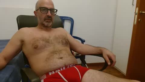 Snapshot of new_simi_74 chatting on September 2025 06:20:01 PM simi online show from September 2025 06:20:01 PM