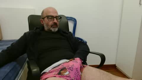 Snapshot of new_simi_74 chatting on October 2025 07:26:02 PM simi online show from October 2025 07:26:02 PM