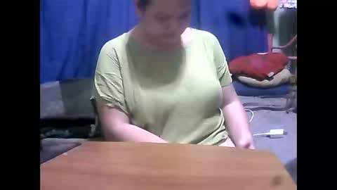 Snapshot of new_taboo_fetishqueen chatting on October 2025 08:56:01 AM mariapaula online show from October 2025 08:56:01 AM