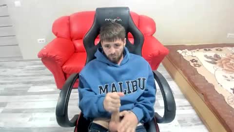 Snapshot of newboy69_ chatting on September 2025 10:48:01 PM newboy69_ online show from September 2025 10:48:01 PM