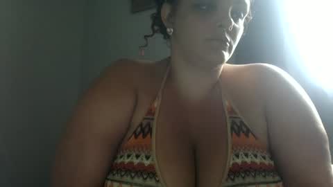 Snapshot of newfiebbw chatting on June 2026 08:00:02 PM Ms. Natural online show from June 2026 08:00:02 PM