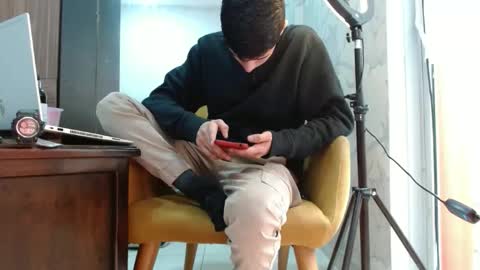 newlatino1 online show from September 2025 08:47:02 PM