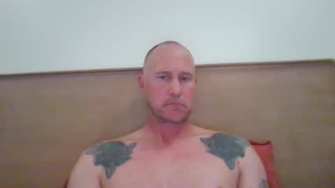 Snapshot of newportman1030 chatting on March 2026 01:44:01 AM amandandhisgirl online show from March 2026 01:44:01 AM