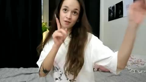 Snapshot of newproject_ chatting on November 2025 03:24:02 PM Nova online show from November 2025 03:24:02 PM