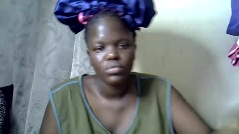 Snapshot of newrockgal chatting on December 2024 08:55:02 AM ryena and pam online show from December 2024 08:55:02 AM