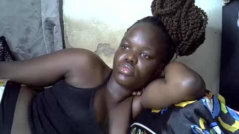 Snapshot of newrockgal chatting on December 2024 07:40:01 AM ryena and pam online show from December 2024 07:40:01 AM