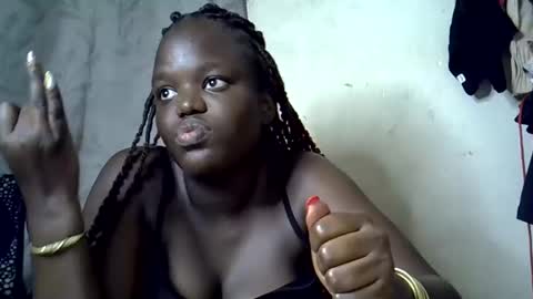 Snapshot of newrockgal chatting on December 2024 05:13:01 PM ryena and pam online show from December 2024 05:13:01 PM