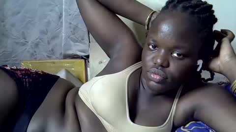 Snapshot of newrockgal chatting on December 2024 07:32:02 PM ryena and pam online show from December 2024 07:32:02 PM