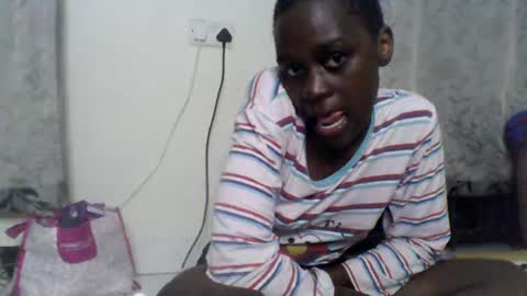 Snapshot of newrockgal chatting on January 2025 04:55:02 PM ryena and pam online show from January 2025 04:55:02 PM