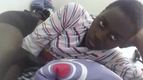 Snapshot of newrockgal chatting on January 2025 08:57:02 AM ryena and pam online show from January 2025 08:57:02 AM