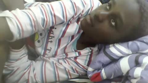 Snapshot of newrockgal chatting on January 2025 07:18:01 PM ryena and pam online show from January 2025 07:18:01 PM