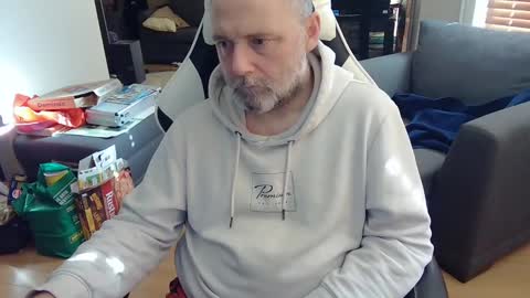 NewWorld online show from February 2025 07:34:01 PM