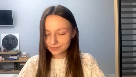 Agne online show from November 2025 01:25:02 PM