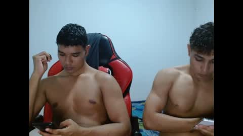 Snapshot of ney_quiroz chatting on September 2025 05:30:01 AM ney hotman online show from September 2025 05:30:01 AM