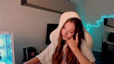 Mina online show from March 2026 08:54:02 AM