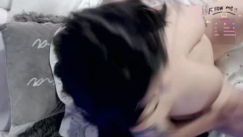 Sandra online show from November 2025 12:05:01 PM