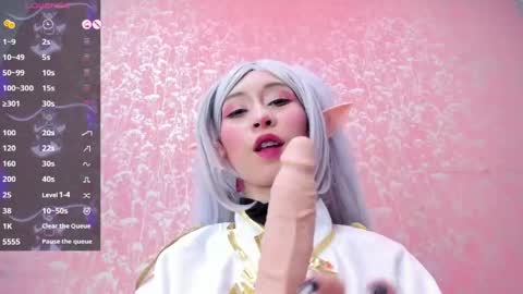 Snapshot of nezuko_mitsuri chatting on April 2026 05:37:01 PM NEZUKO MITSURI online show from April 2026 05:37:01 PM