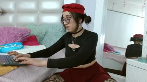 Snapshot of nezzukoo chatting on April 2026 07:18:02 PM nezzukoo online show from April 2026 07:18:02 PM