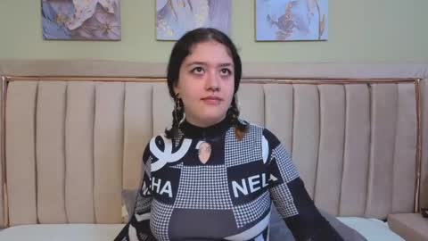 Estefani  online show from April 2026 03:49:02 AM