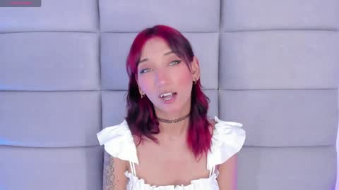 Snapshot of niaafox chatting on April 2026 12:16:02 PM Nia online show from April 2026 12:16:02 PM