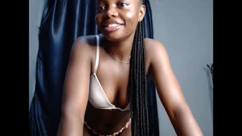 Niababy5 online show from March 2026 04:31:01 AM