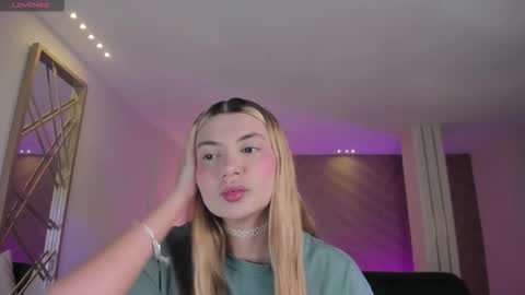 SQUIRTER DOLL    online show from February 2026 04:52:02 PM