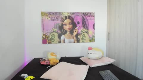  Nia  online show from September 2025 04:31:02 PM