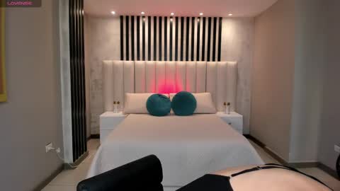 Snapshot of niasalvatore chatting on February 2025 07:58:02 PM Call me Nia online show from February 2025 07:58:02 PM