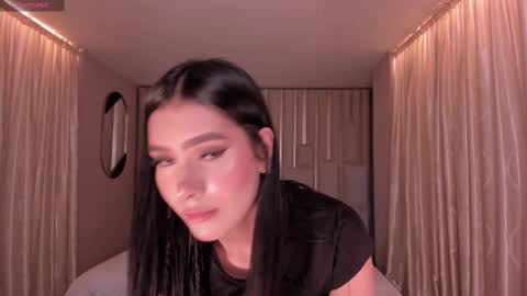 Snapshot of niasalvatore chatting on March 2025 07:15:02 PM Call me Nia online show from March 2025 07:15:02 PM