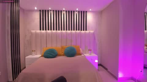 Snapshot of niasalvatore chatting on March 2025 10:31:02 PM Call me Nia online show from March 2025 10:31:02 PM