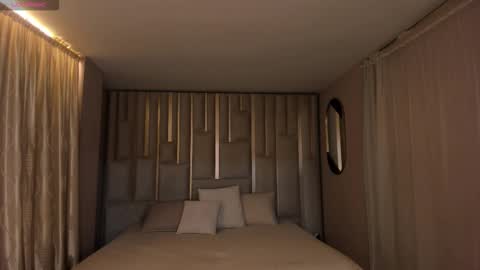 Snapshot of niasalvatore chatting on September 2025 07:02:02 PM Call me Nia online show from September 2025 07:02:02 PM