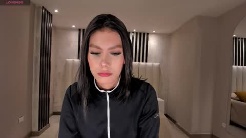 Snapshot of niasalvatore chatting on September 2025 11:04:02 AM Call me Nia online show from September 2025 11:04:02 AM