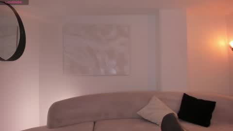 Snapshot of niasalvatore chatting on November 2025 11:21:01 AM Call me Nia online show from November 2025 11:21:01 AM