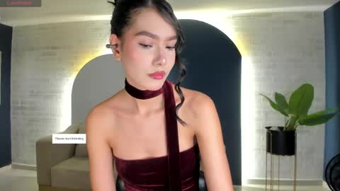 Snapshot of niasalvatore chatting on April 2026 07:19:01 PM Call me Nia online show from April 2026 07:19:01 PM