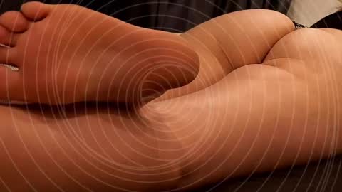 Snapshot of niatonoori chatting on April 2026 01:55:02 AM Kim online show from April 2026 01:55:02 AM