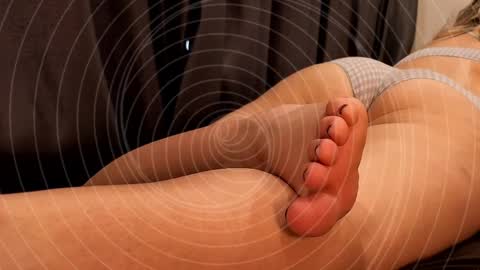 Snapshot of niatonoori chatting on April 2026 11:16:01 PM Kim online show from April 2026 11:16:01 PM