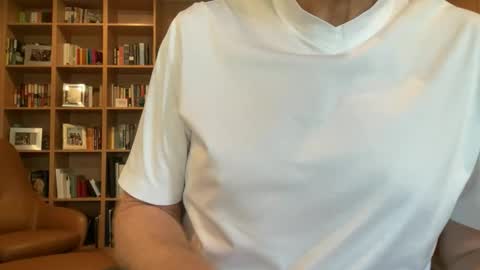 Snapshot of nice_gentle_naughty chatting on April 2026 03:43:01 PM Nice Gentle Naughty online show from April 2026 03:43:01 PM