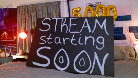 Snapshot of niceandsavvy chatting on October 2025 04:44:02 AM NICE AND SAVVY online show from October 2025 04:44:02 AM