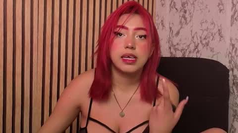 Michell  online show from November 2025 10:41:01 PM