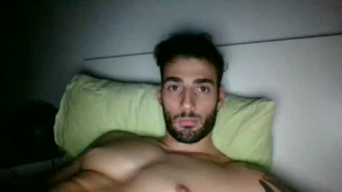 Snapshot of nicegguy9826 chatting on November 2025 05:52:02 AM nicegguy9826 online show from November 2025 05:52:02 AM