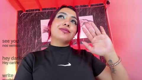 Snapshot of nicelle_carson chatting on December 2024 07:03:02 PM Nicolle online show from December 2024 07:03:02 PM