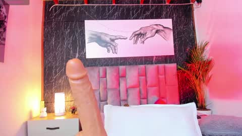 Snapshot of nicelle_carson chatting on February 2025 02:55:02 PM Nicolle online show from February 2025 02:55:02 PM